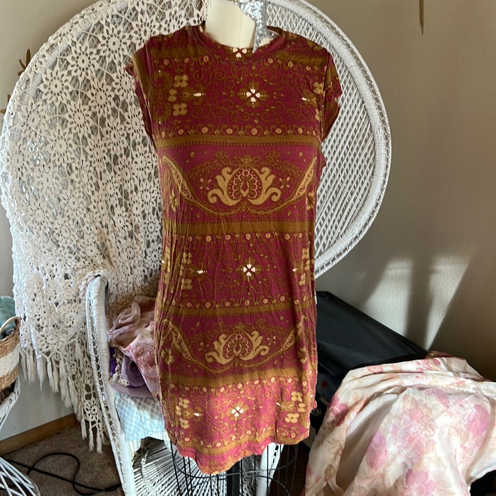 Novella Royale T-shirt Dress